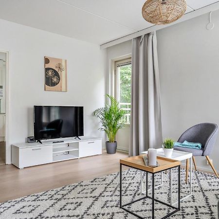 Sleepwell Apartments Allinkatu With Private Sauna And Parking Турку Екстериор снимка
