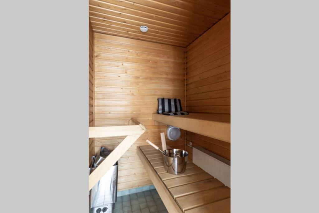 Sleepwell Apartments Allinkatu With Private Sauna And Parking Турку Екстериор снимка