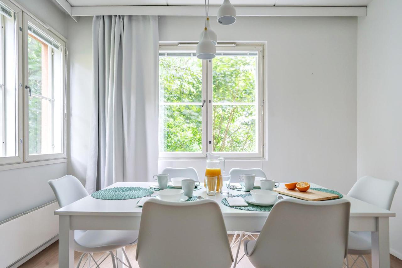 Sleepwell Apartments Allinkatu With Private Sauna And Parking Турку Екстериор снимка